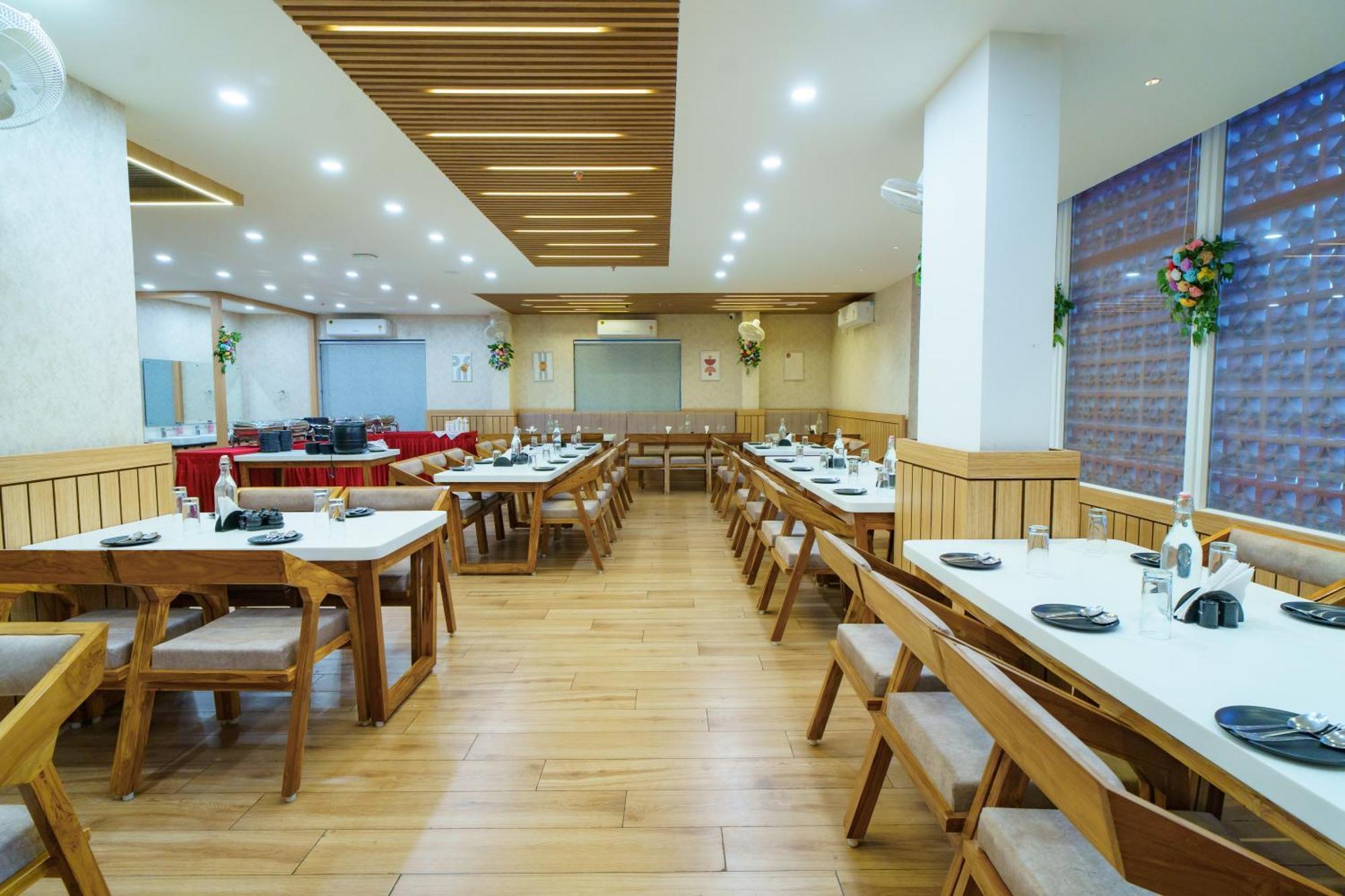 Satyabhama Inn Pathara Exterior photo